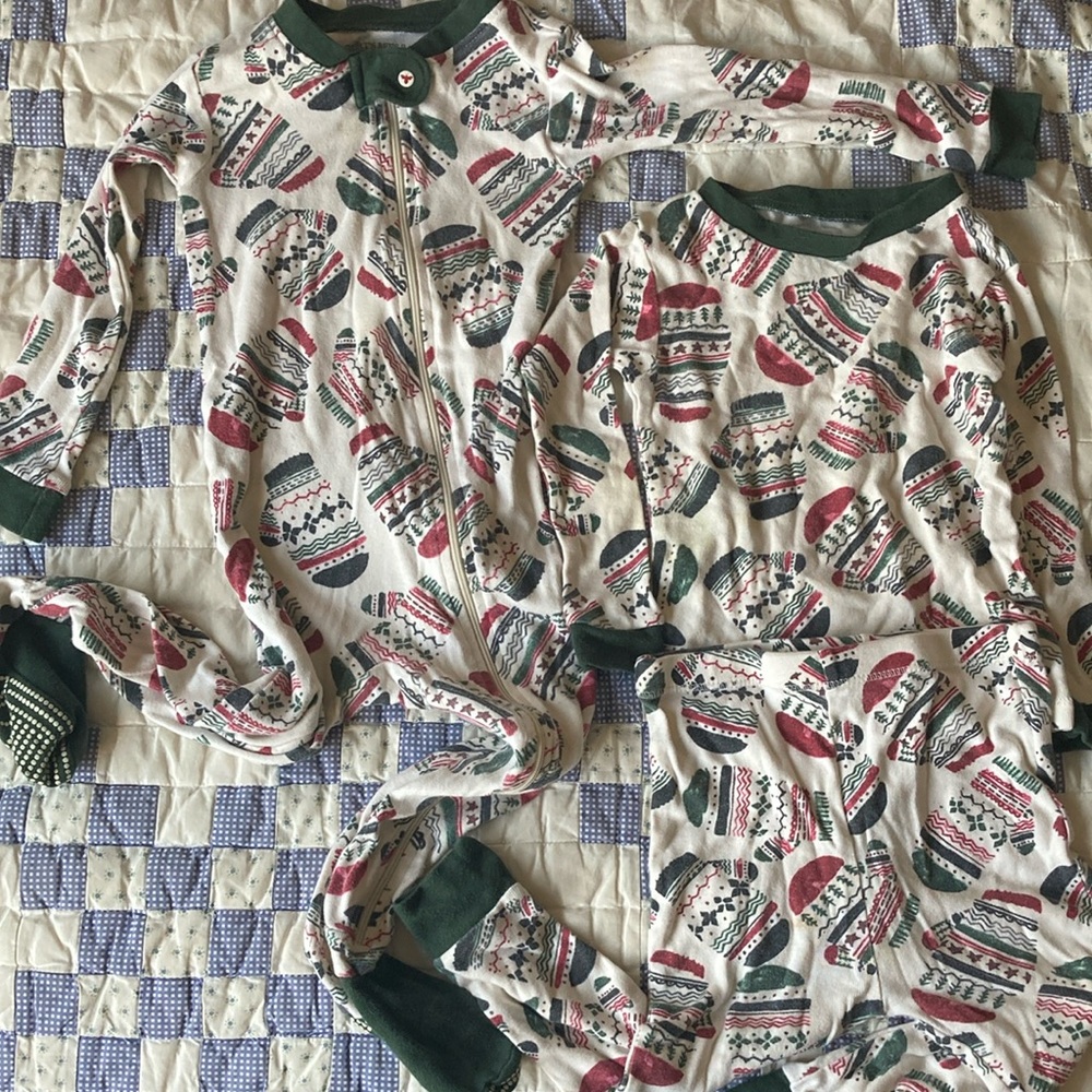 Burt’s Bees Festive Holiday Kids Pajama Set